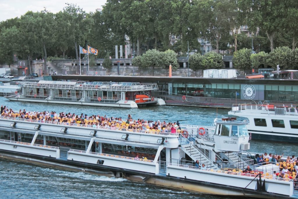 d&eacute;couvrez une croisi&egrave;re fluviale accessible &agrave; tous, alliant confort, paysages magnifiques et activit&eacute;s adapt&eacute;es pour une exp&eacute;rience inclusive et inoubliable.