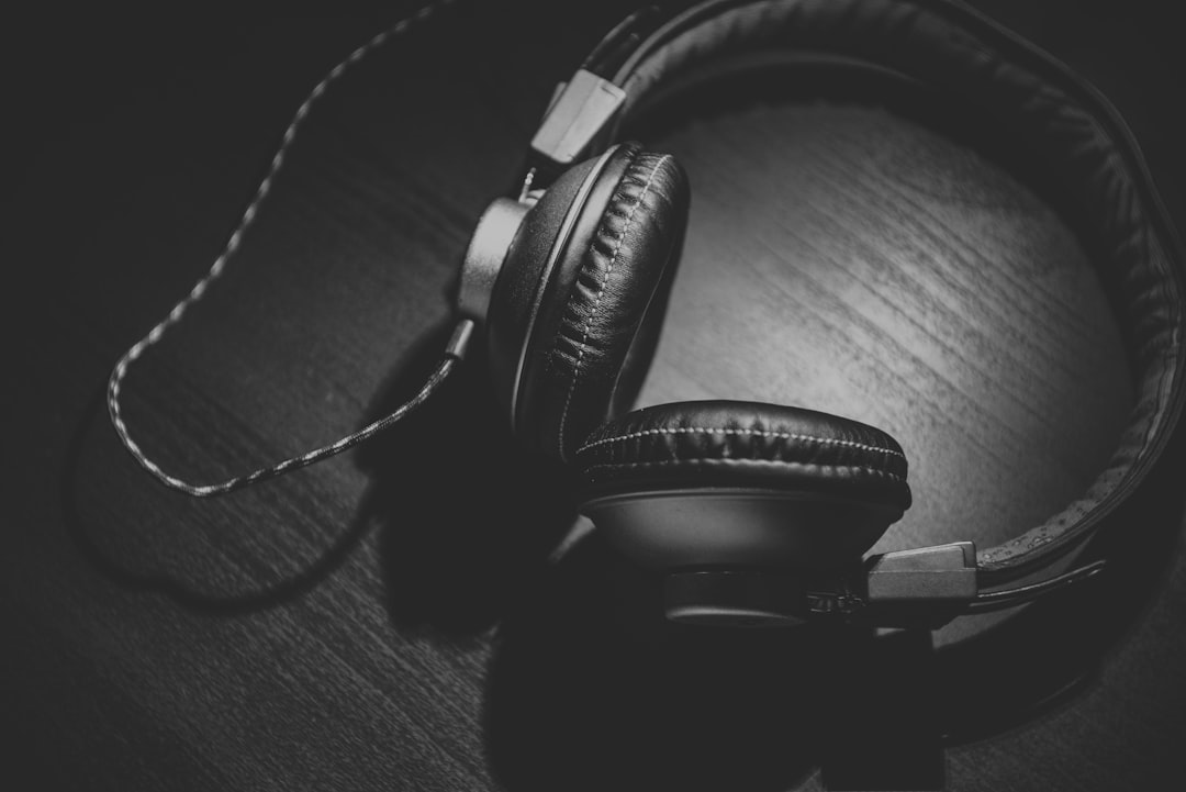 découvrez des podcasts culturels simples et accessibles spécialement conçus pour les seniors, idéals pour enrichir leur quotidien et stimuler leur curiosité.