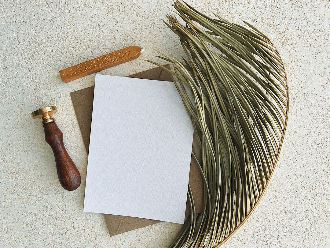 découvrez ce que sont les dépenses fixes, comment les gérer efficacement et optimiser votre budget mensuel.