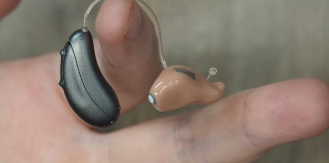 découvrez notre gamme d'appareils auditifs innovants pour améliorer votre audition et votre qualité de vie. solutions adaptées pour tous les besoins auditifs.