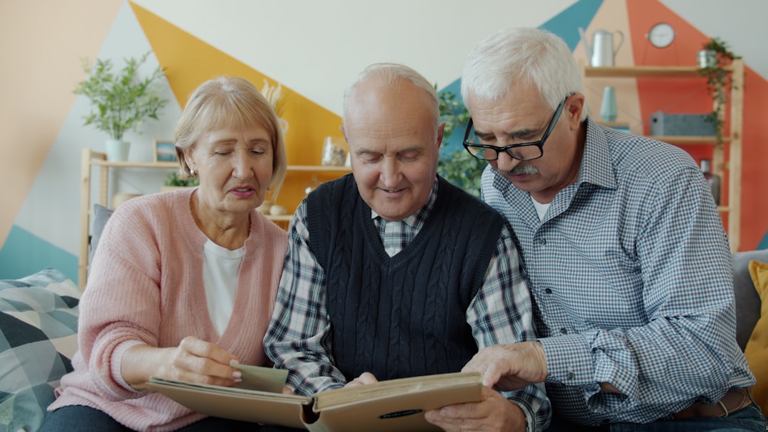 simulateur d'aides sociales pour seniors : évaluez rapidement vos droits aux prestations sociales et optimisez vos bénéfices.