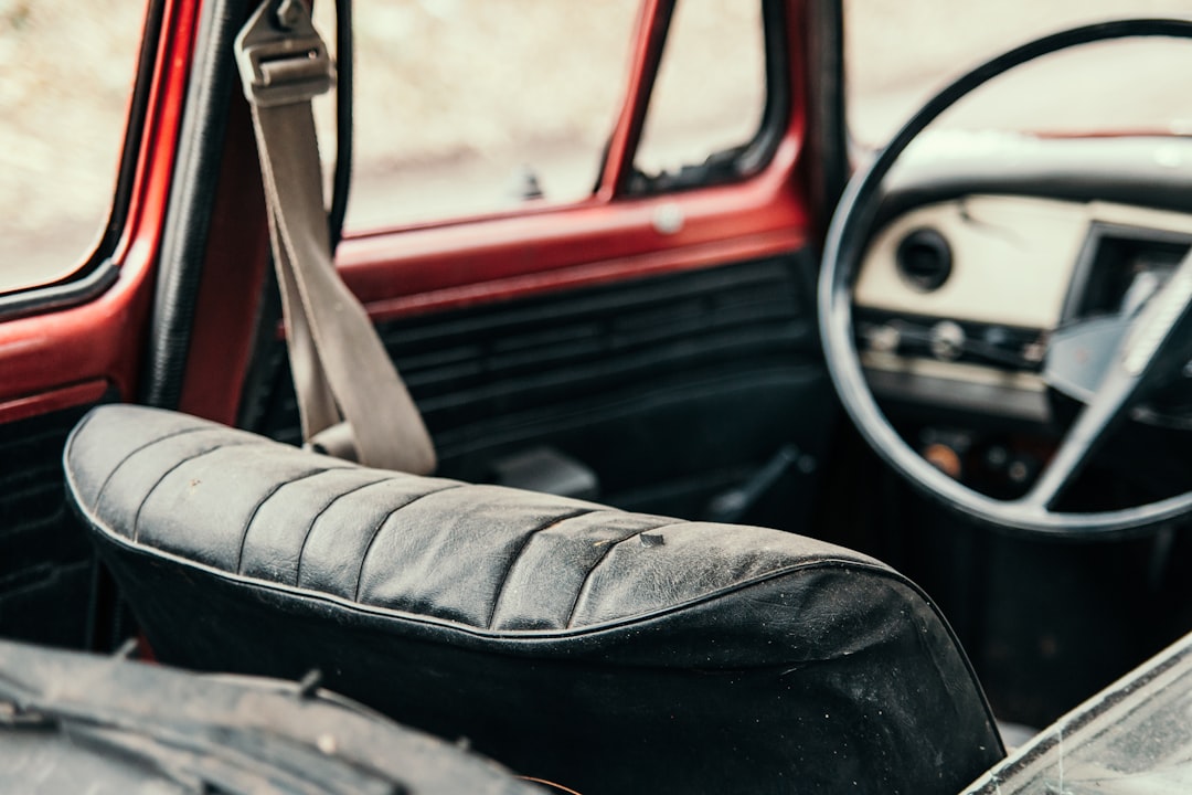 découvrez notre siège auto haute position offrant confort et sécurité optimaux pour votre enfant lors de chaque trajet.